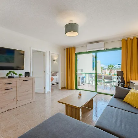 Διαμέρισμα Cozy Spacious Seaview 300m *
