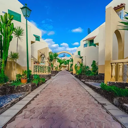 아파트 Cozy Spacious Seaview 300m *