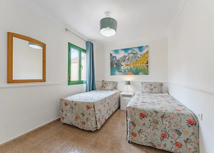 Lägenhet Cozy Spacious Seaview 300m *