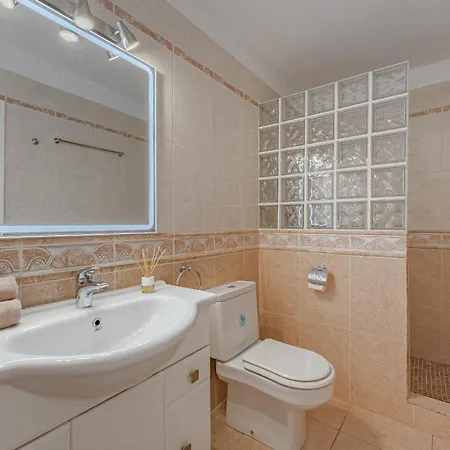 Cozy Spacious Seaview 300m Apartament Costa Adeje (Tenerife)