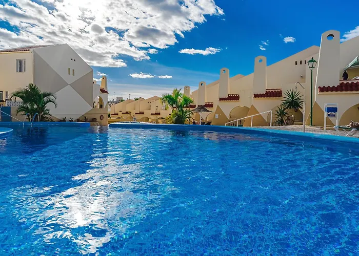 Cozy Spacious Seaview 300m * أذيخي