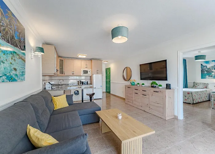 Cozy Spacious Seaview 300m *