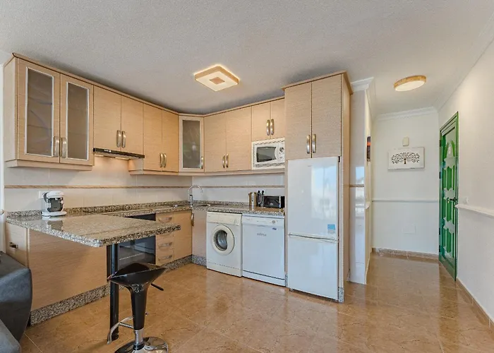 Cozy Spacious Seaview 300m *